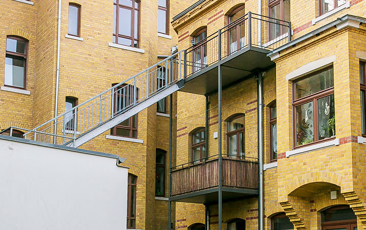 IKS Henricistrasse 5 Balkone